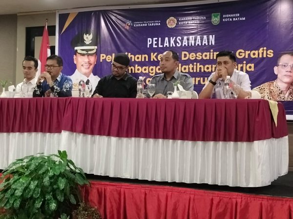 Bekerjasama dengan Disnaker, LPK Karang Taruna Batam hasilkan 29 Tenaga Desainer Grafis kompeten