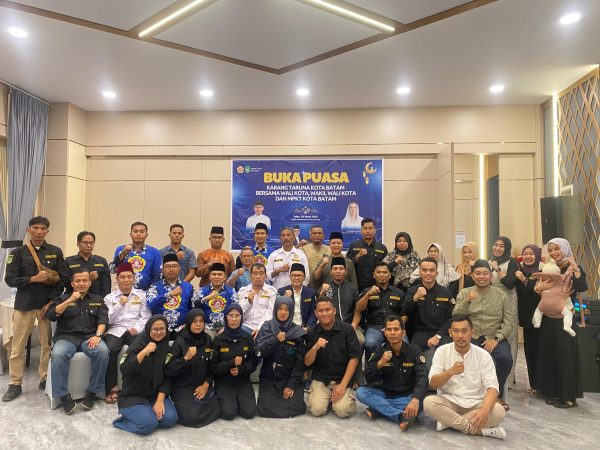 Perkuat Silaturahmi, Karang Taruna Kota Batam Gelar Buka Puasa Bersama