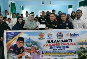 Karang Taruna Kota Batam Gelar Bulan Bhakti, Santuni Anak-anak LKSA Bina Ummah di Batuaji